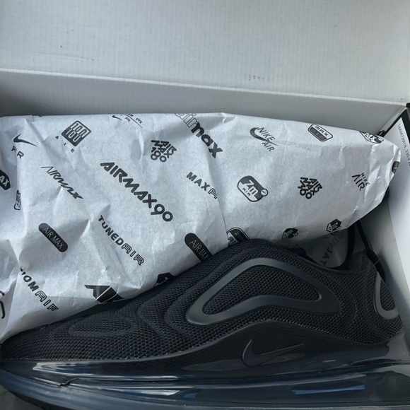 Air max 720 - Picture 2 of 3